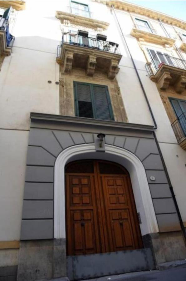 Ballarhouse Palermo Exteriér fotografie